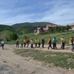 În spatele ţigăniei s-au adunat munţi de gunoaie