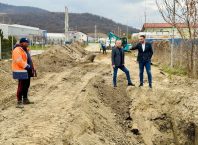 Modernizarea străzilor din zona industrială Hălchiului avansează