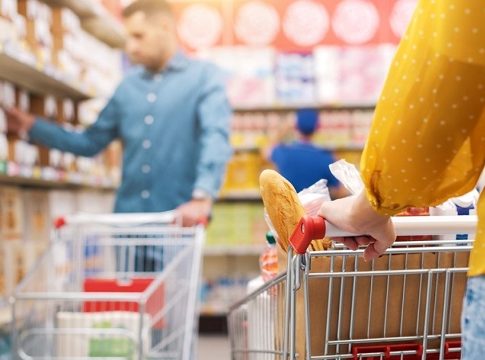 Programul supermarket-urilor de Crăciun 2025