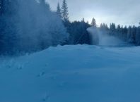 Veşti bune pentru schiori! În Poiana Braşov se produce zăpadă artificială