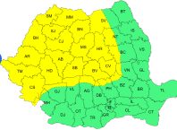 Cod galben de ger năpraznic în România. Meteorologii anunță frig extrem, ninsori și polei